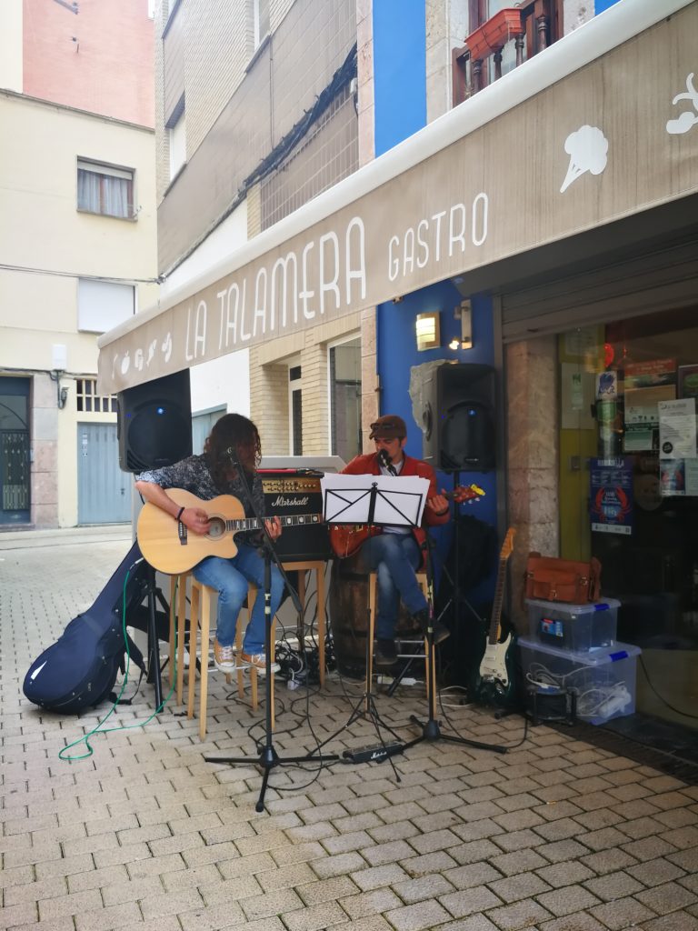 Newhouse brothers celiaca gayaspera del añu